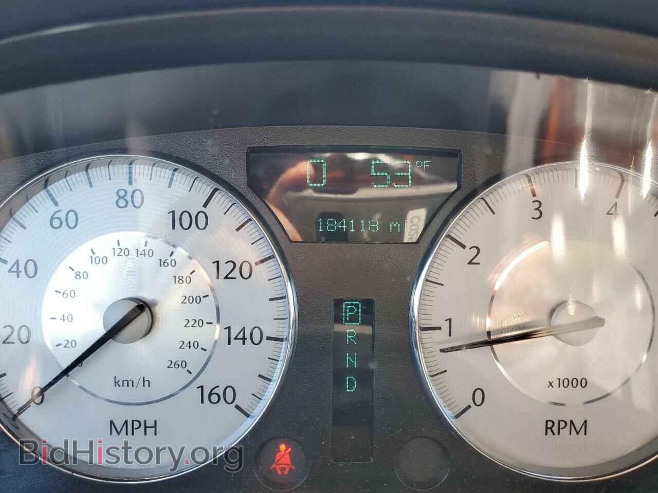 2008 CHRYSLER 300 - VIN: 2C3KA63H48H218609 - Фото 9
