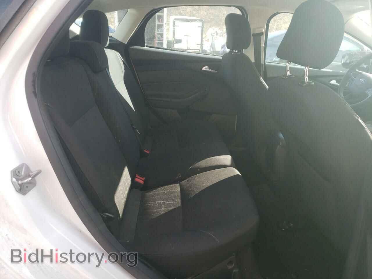 2016 FORD FOCUS - VIN: 1FADP3K28GL270413 - Фото 6