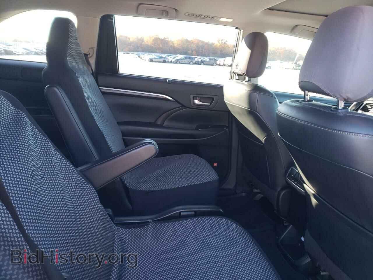 2015 TOYOTA HIGHLANDER - VIN: 5TDDKRFH2FS171190 - Фото 11