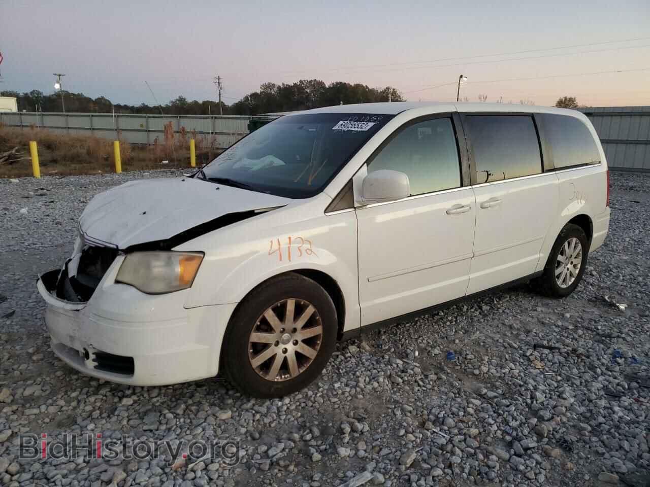 Фотография 2A4RR4DE9AR203948 - CHRYSLER MINIVAN 2010