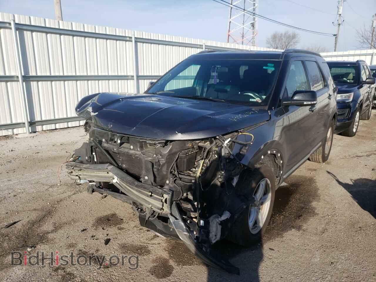 2016 FORD EXPLORER - VIN: 1FM5K8D82GGD23820 - Фото 2