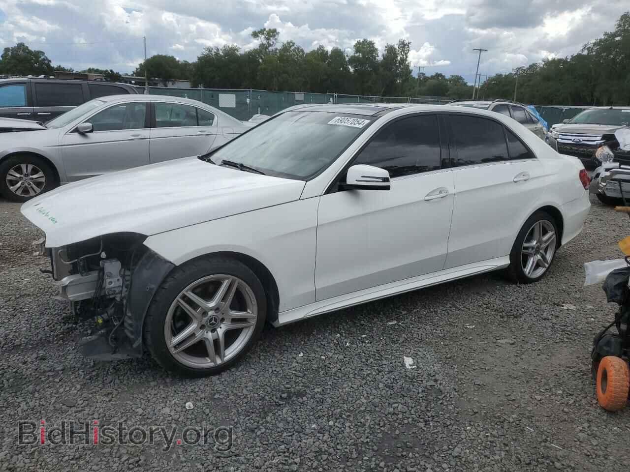 Photo WDDHF5KB1EA911040 - MERCEDES-BENZ E-CLASS 2014