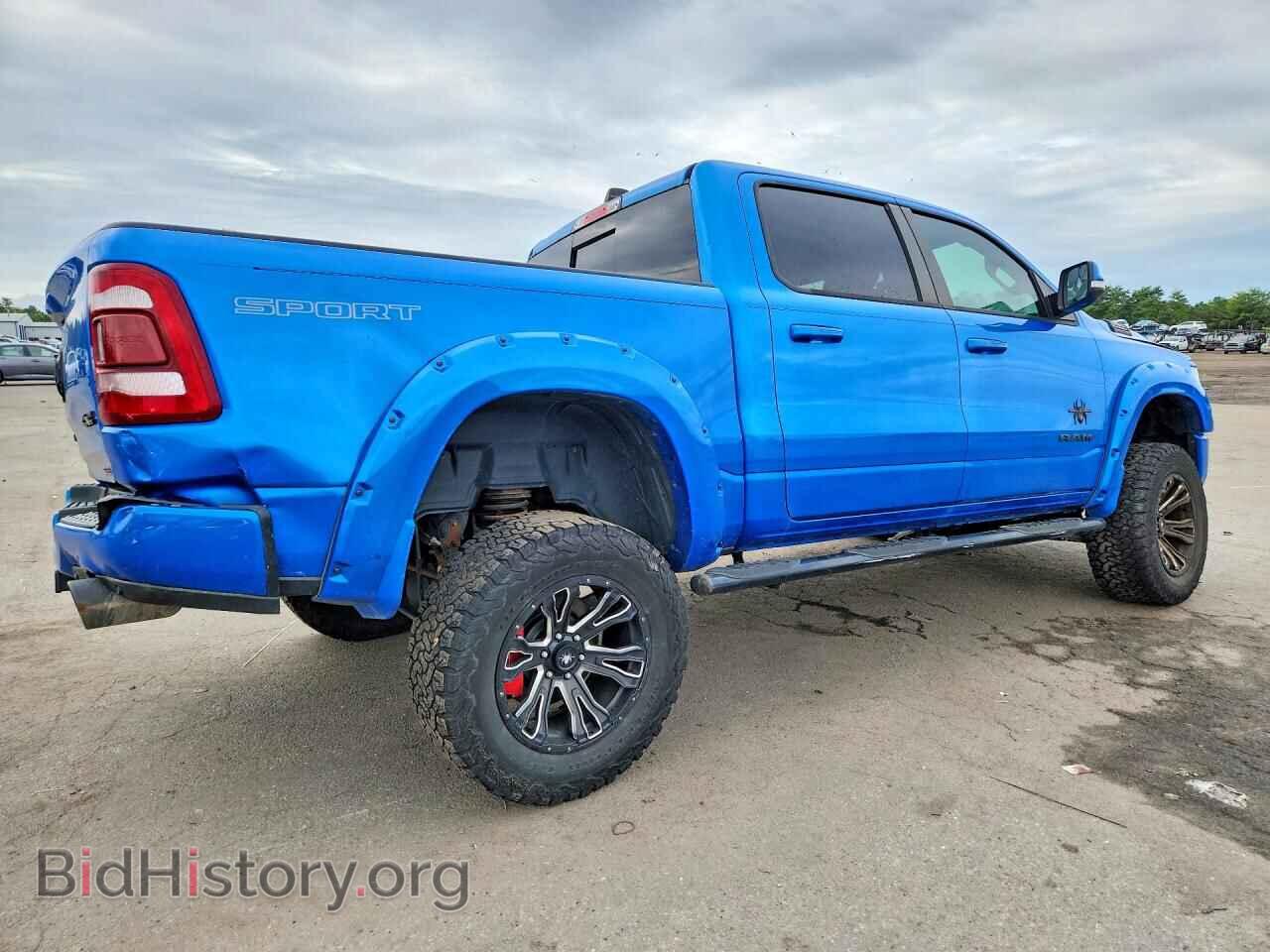 2020 RAM 1500 - VIN: 1C6SRFFT5LN359295 - Фото 3