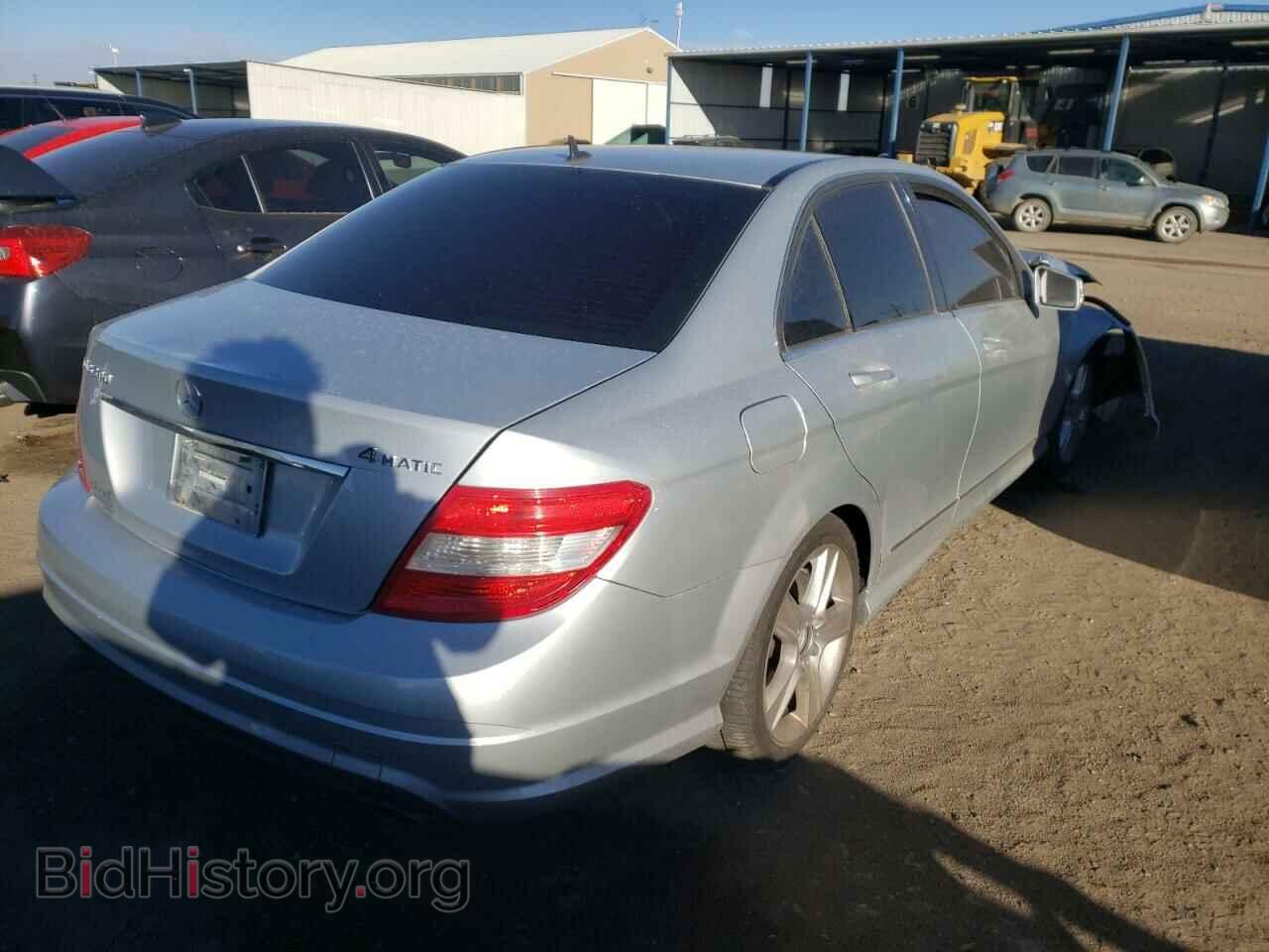 2011 MERCEDES-BENZ C-CLASS - VIN: WDDGF8BB7BF644854 - Фото 4