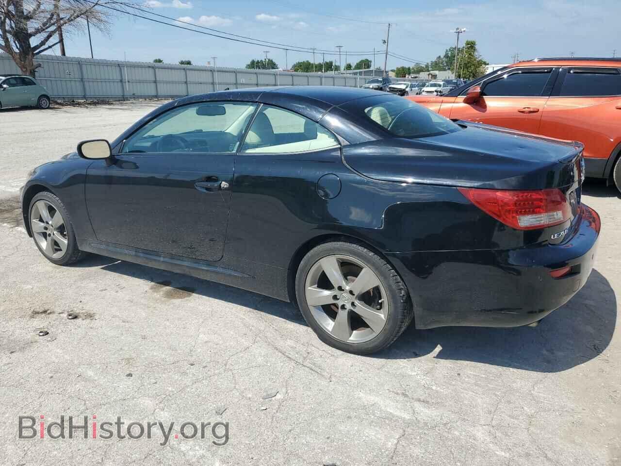2010 LEXUS IS - VIN: JTHFF2C28A2507556 - Photo 2