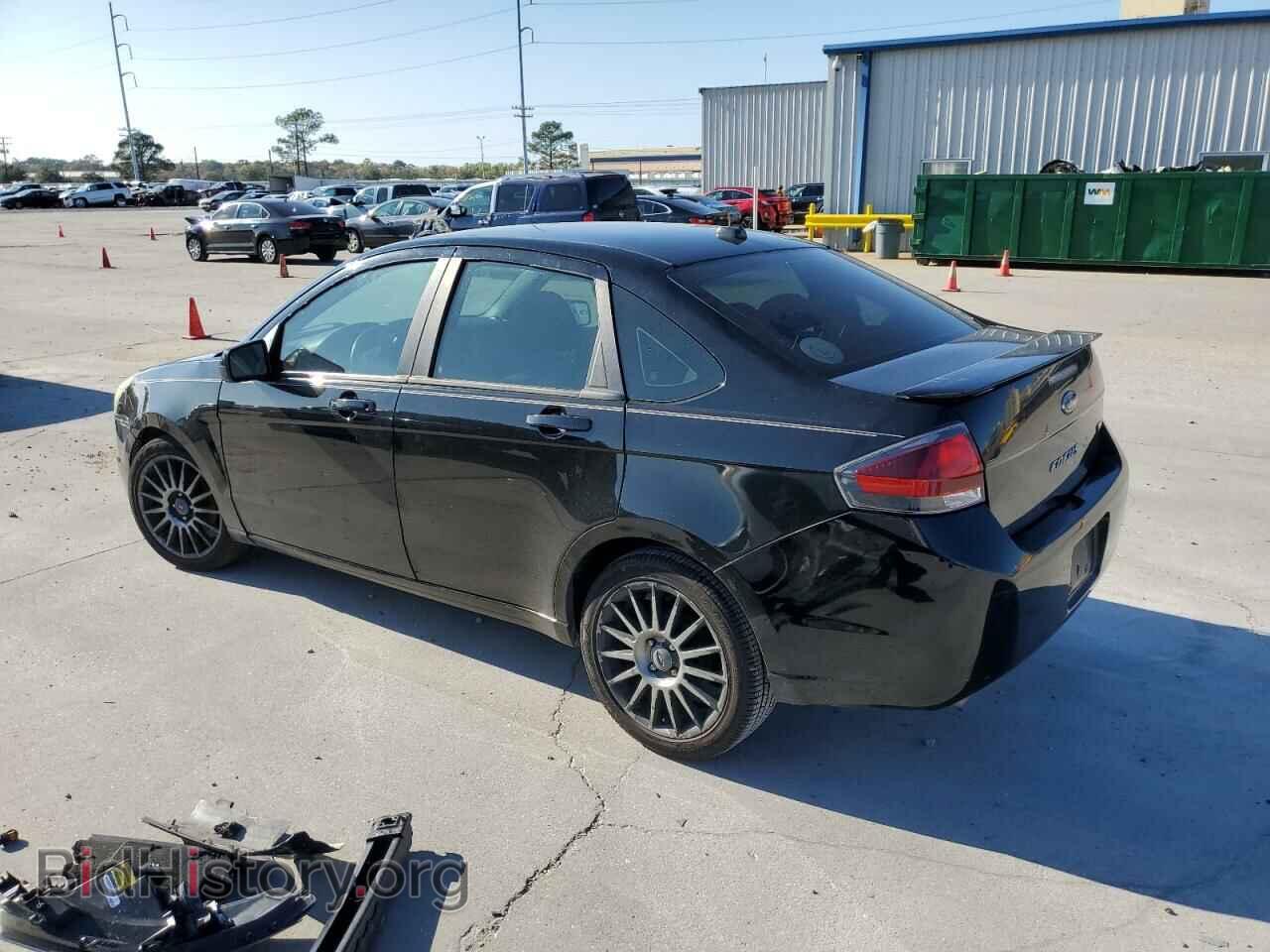2011 FORD FOCUS - VIN: 1FAHP3GN4BW202444 - Фото 2