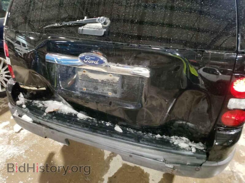 2006 Ford EXPLORER (VIN 1FMEU73E86UB64412) — photo 9 of 10