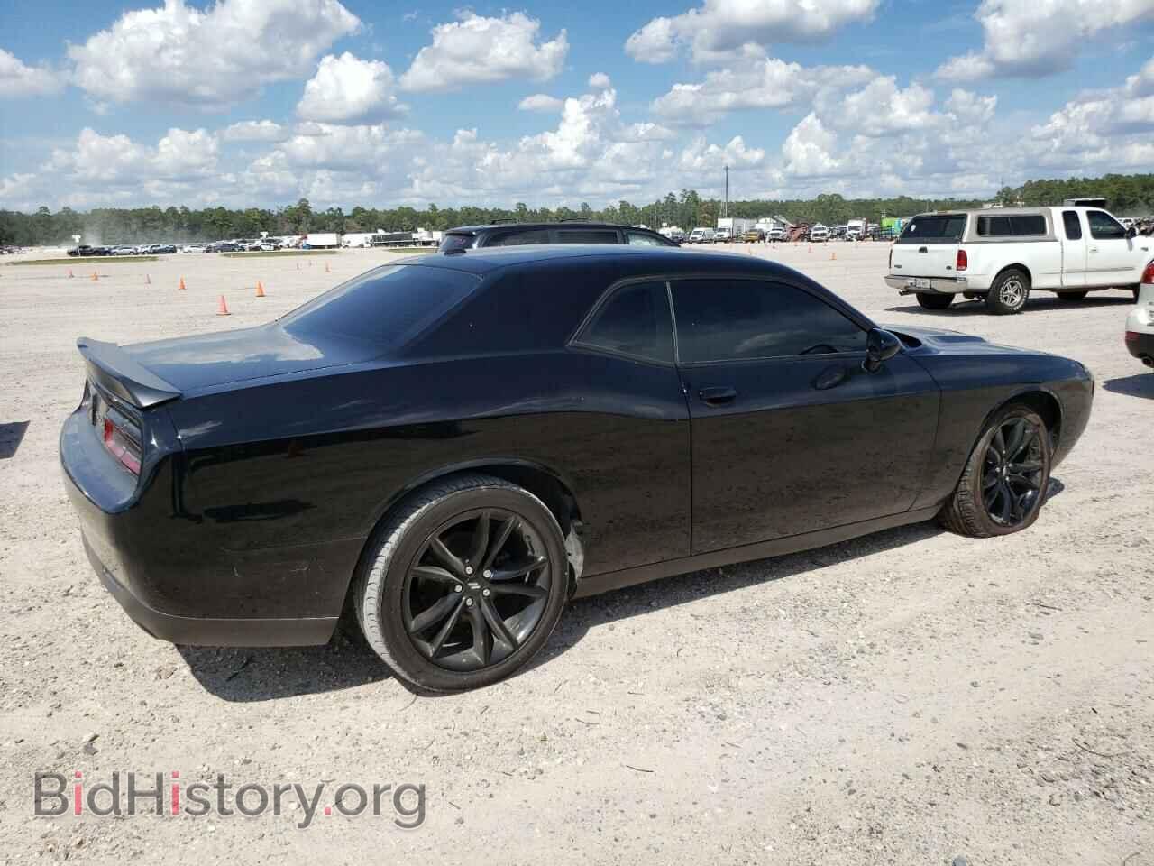 2018 DODGE CHALLENGER - VIN: 2C3CDZAG6JH143263 - Фото 3