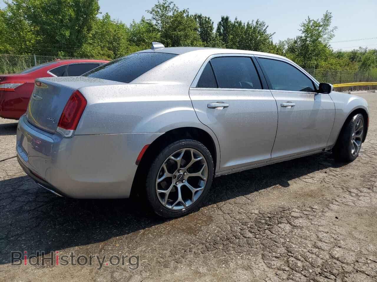 2016 CHRYSLER 300 - VIN: 2C3CCASG2GH288196 - Фото 3