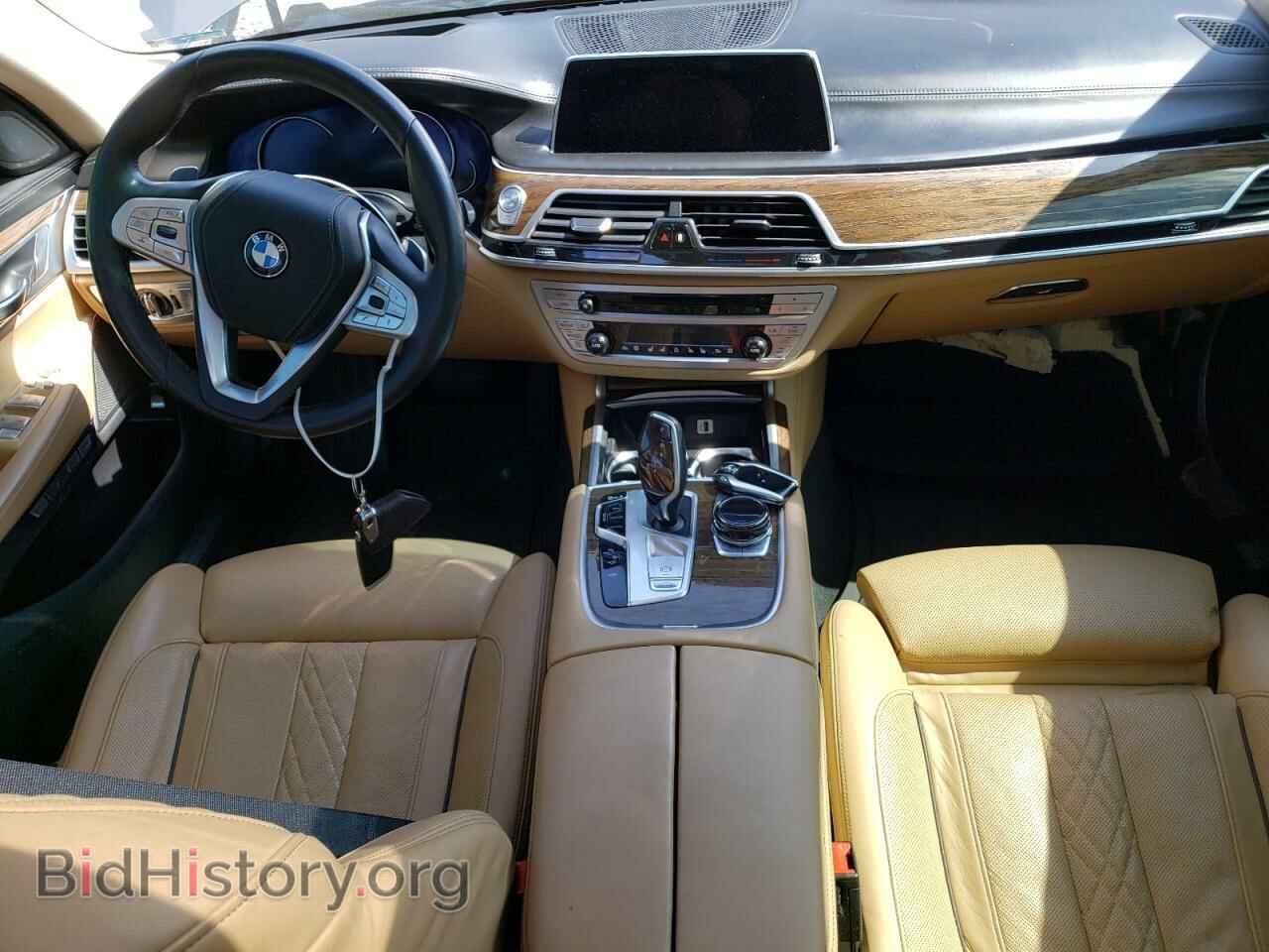 2017 BMW 7 SERIES - VIN: WBA7E2C39HG740700 - Фото 8