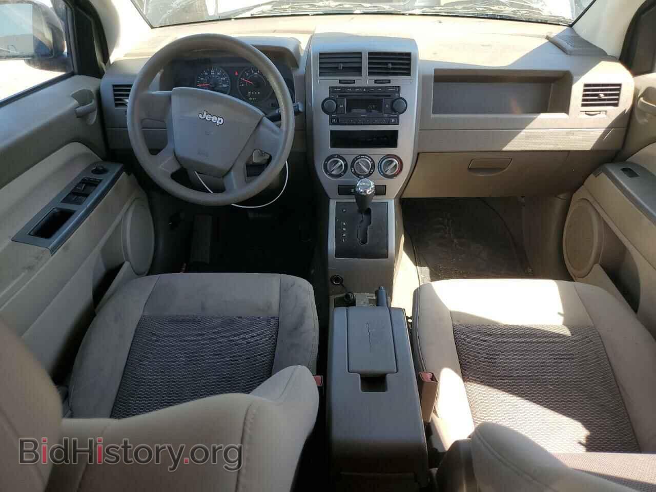2007 JEEP COMPASS - VIN: 1J8FT47W27D145796 - Фото 8