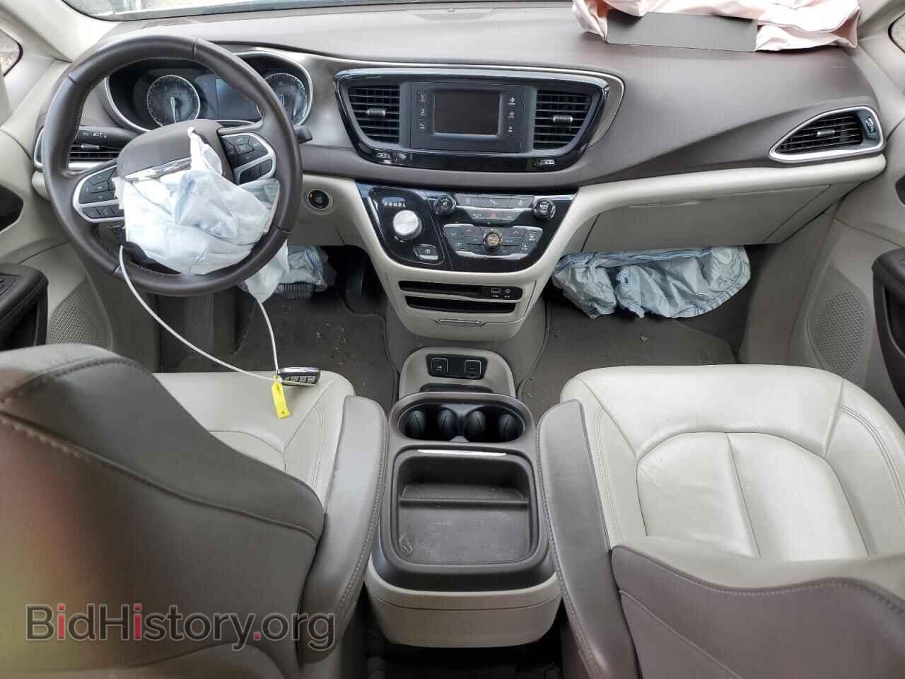 2017 CHRYSLER PACIFICA - VIN: 2C4RC1BG5HR702394 - Photo 8