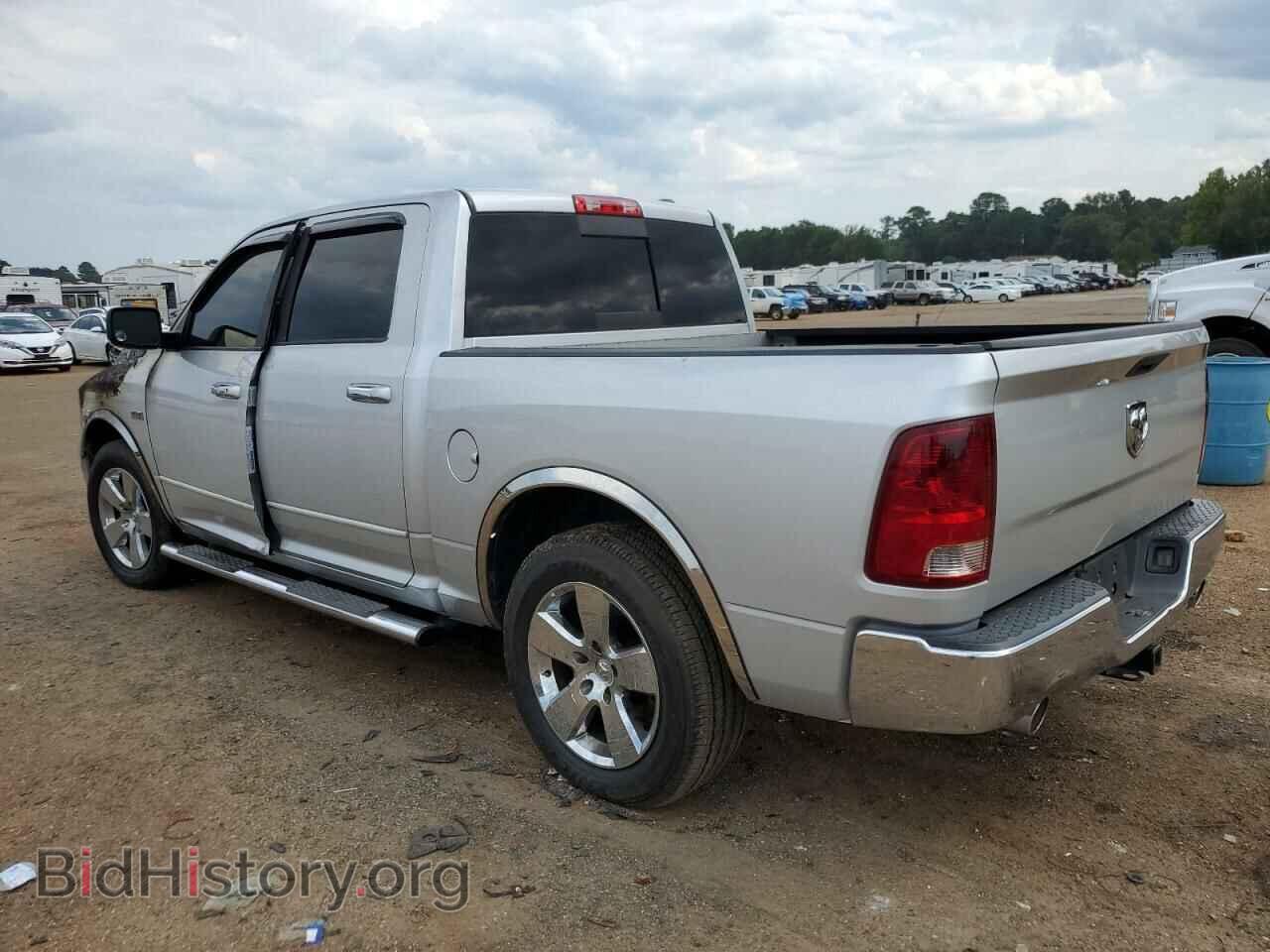 2011 DODGE All Models - VIN: 1D7RB1CTXBS530423 - Photo 2