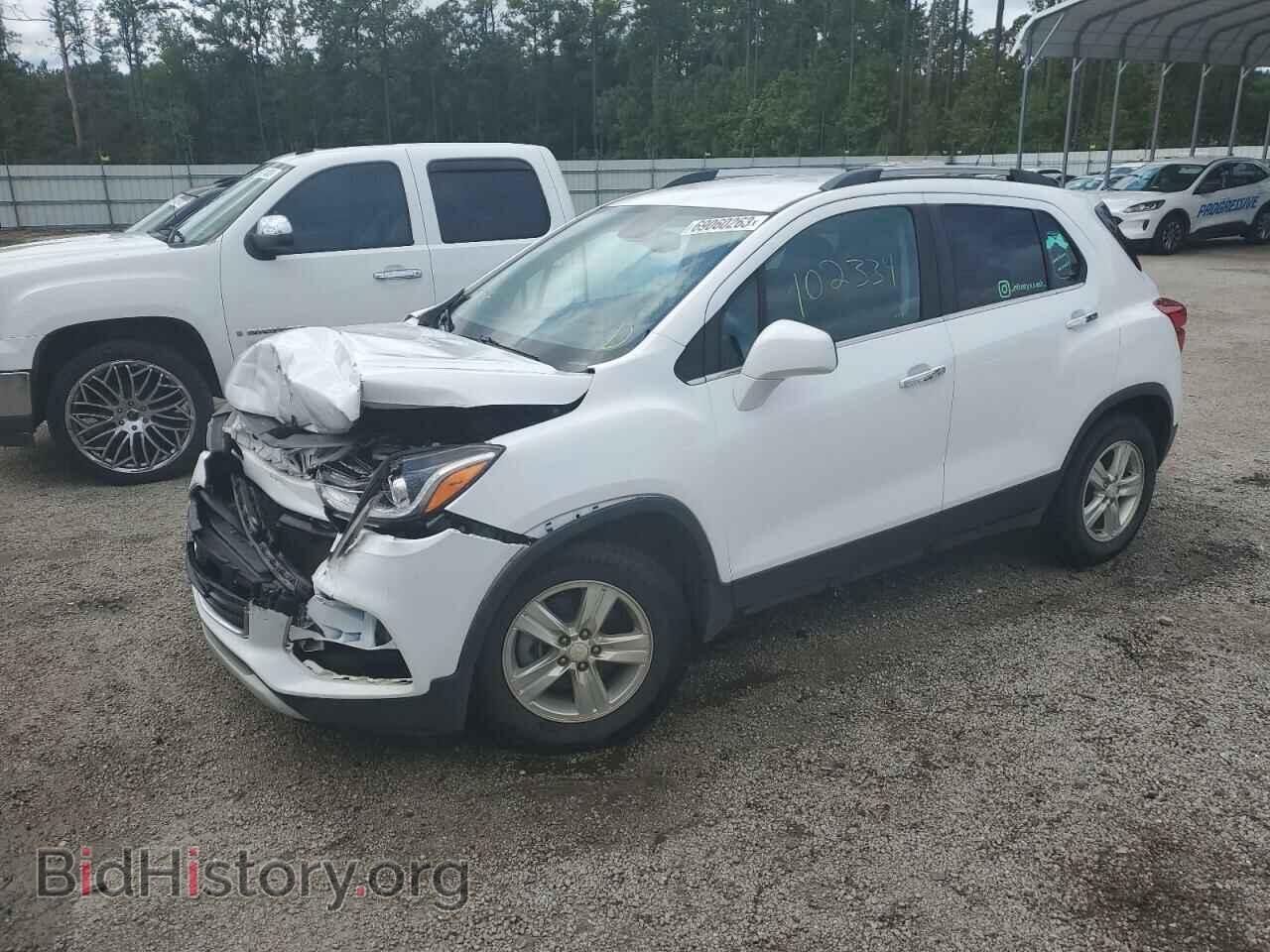 Photo 3GNCJLSB8JL418747 - CHEVROLET TRAX 2018