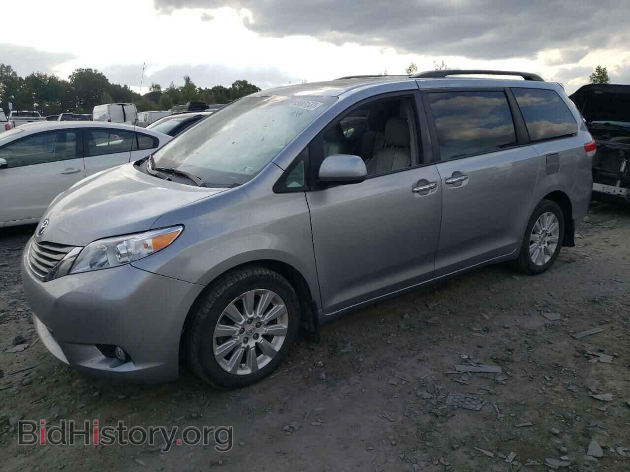 Photo 5TDDK3DC3ES077385 - TOYOTA All Models 2014