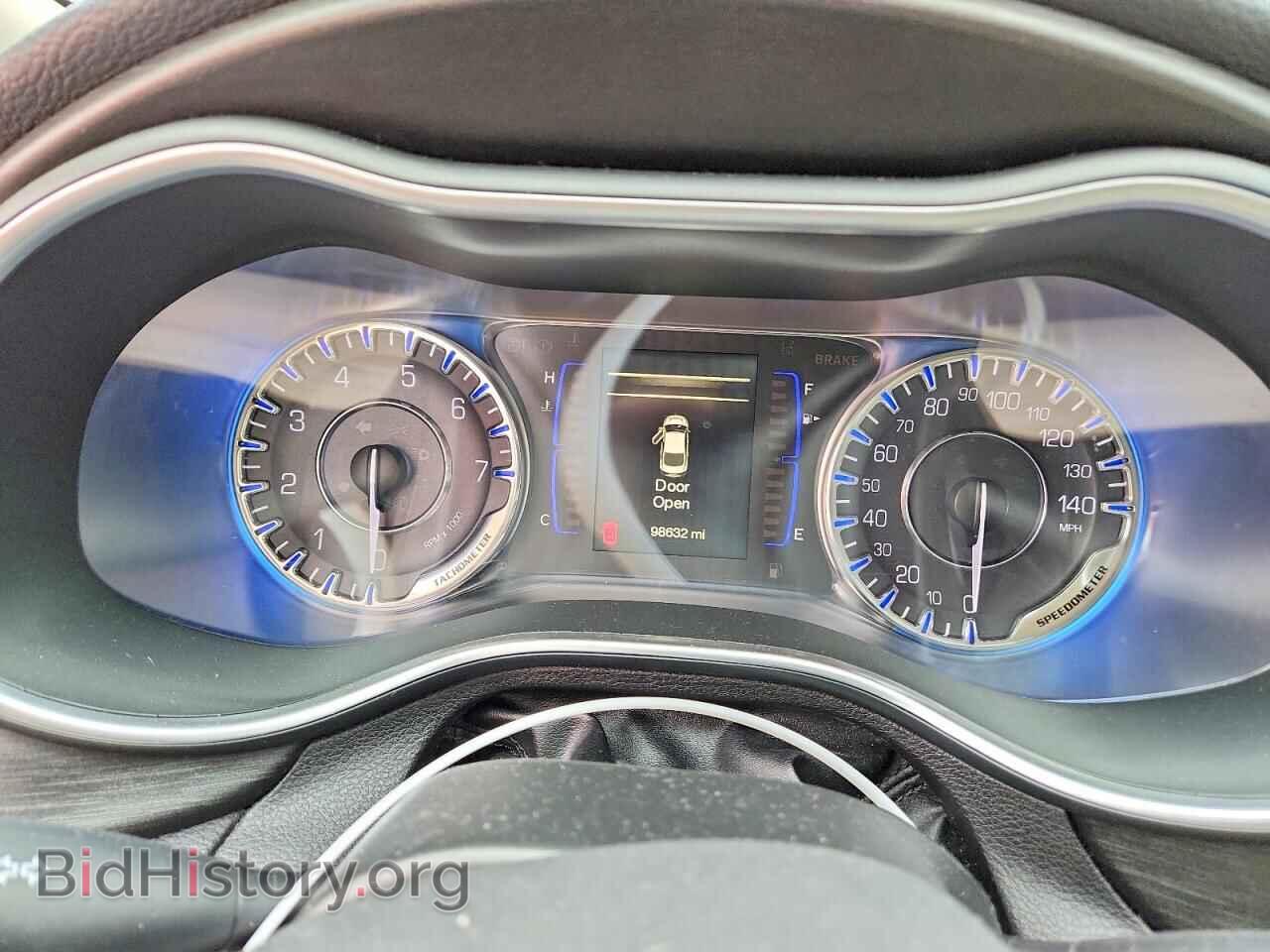 2015 CHRYSLER 200 - VIN: 1C3CCCAB4FN641237 - Photo 9