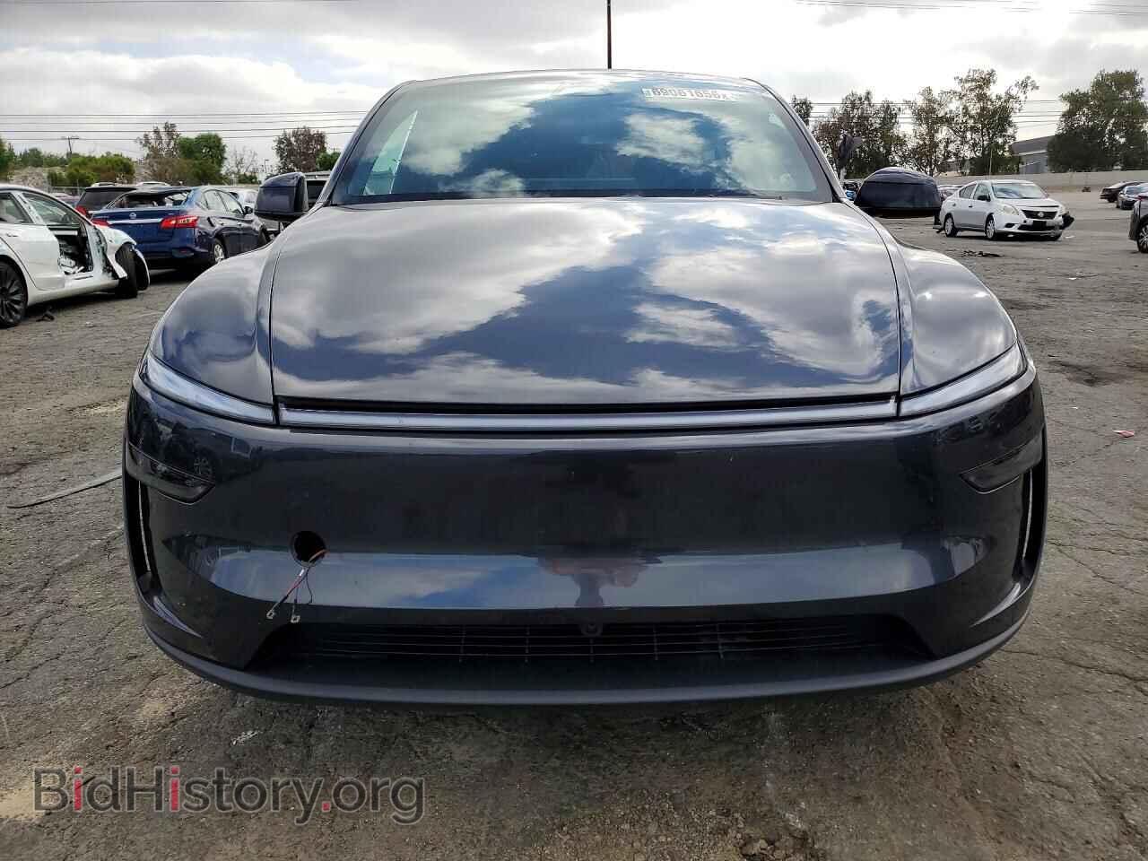 2026 TESLA MODEL Y - VIN: 7SAYGDED4TF680477 - Photo 5