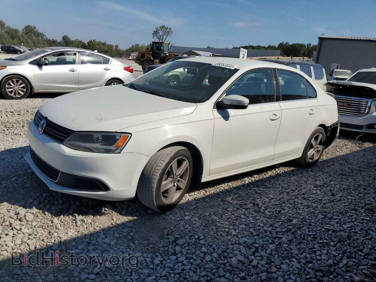 Фотография 3VW3L7AJ4EM267633 - VOLKSWAGEN JETTA 2014