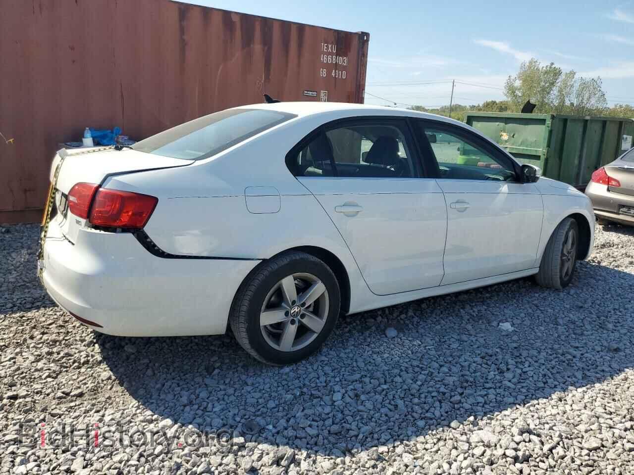 2014 VOLKSWAGEN JETTA - VIN: 3VW3L7AJ4EM267633 - Photo 3