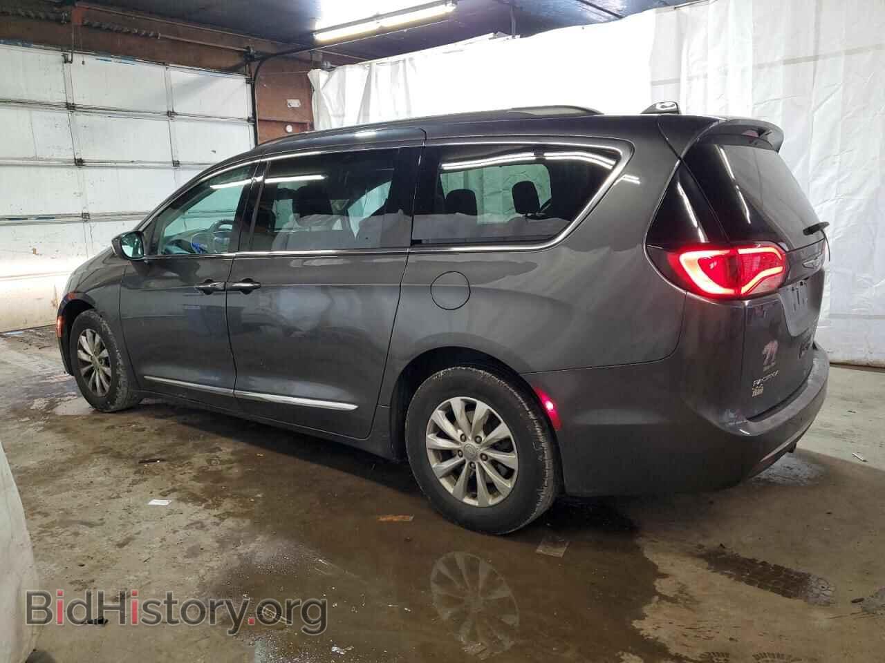 2017 CHRYSLER PACIFICA - VIN: 2C4RC1BG9HR730120 - Фото 2