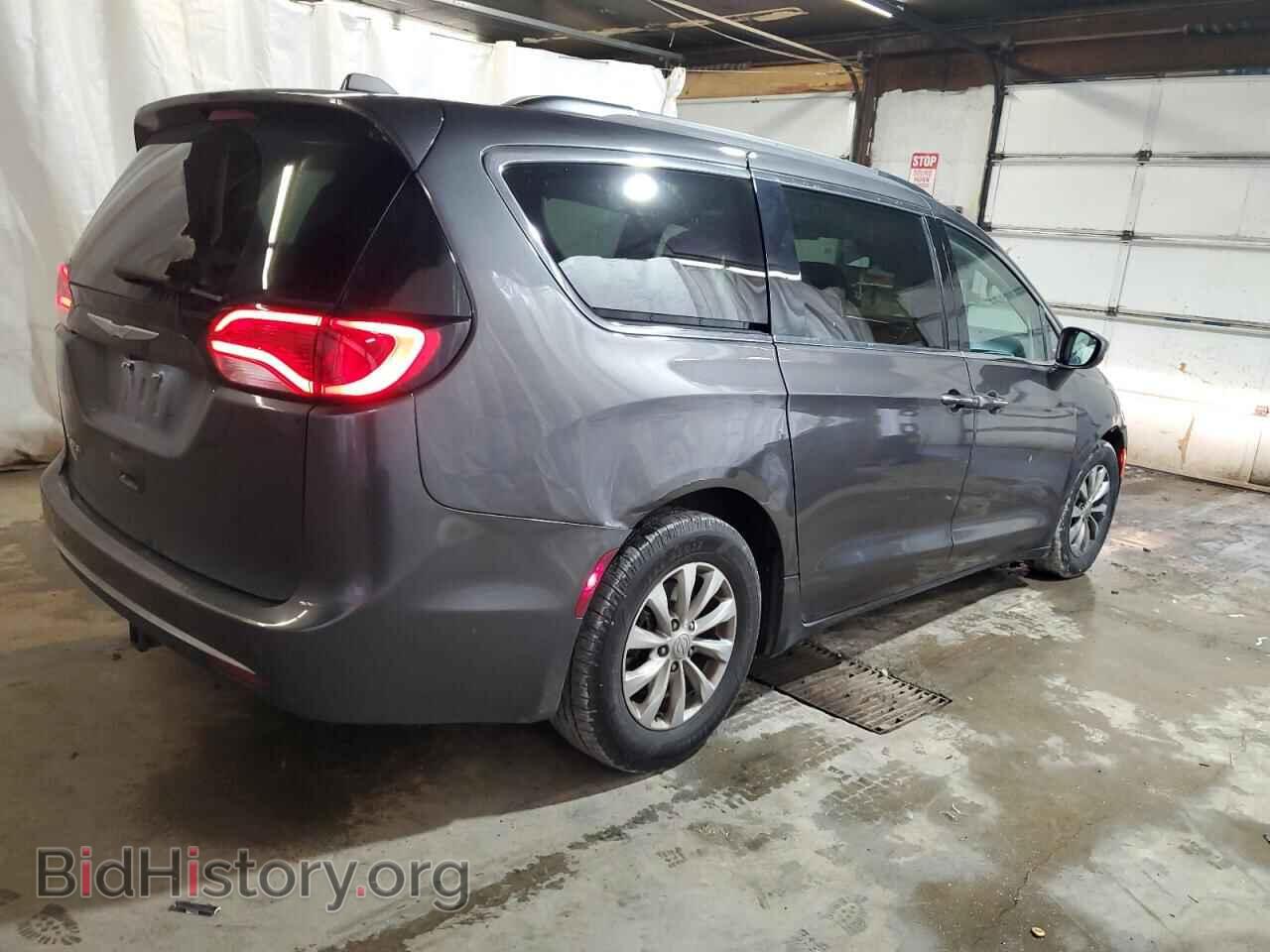 2017 CHRYSLER PACIFICA - VIN: 2C4RC1BG9HR730120 - Фото 3