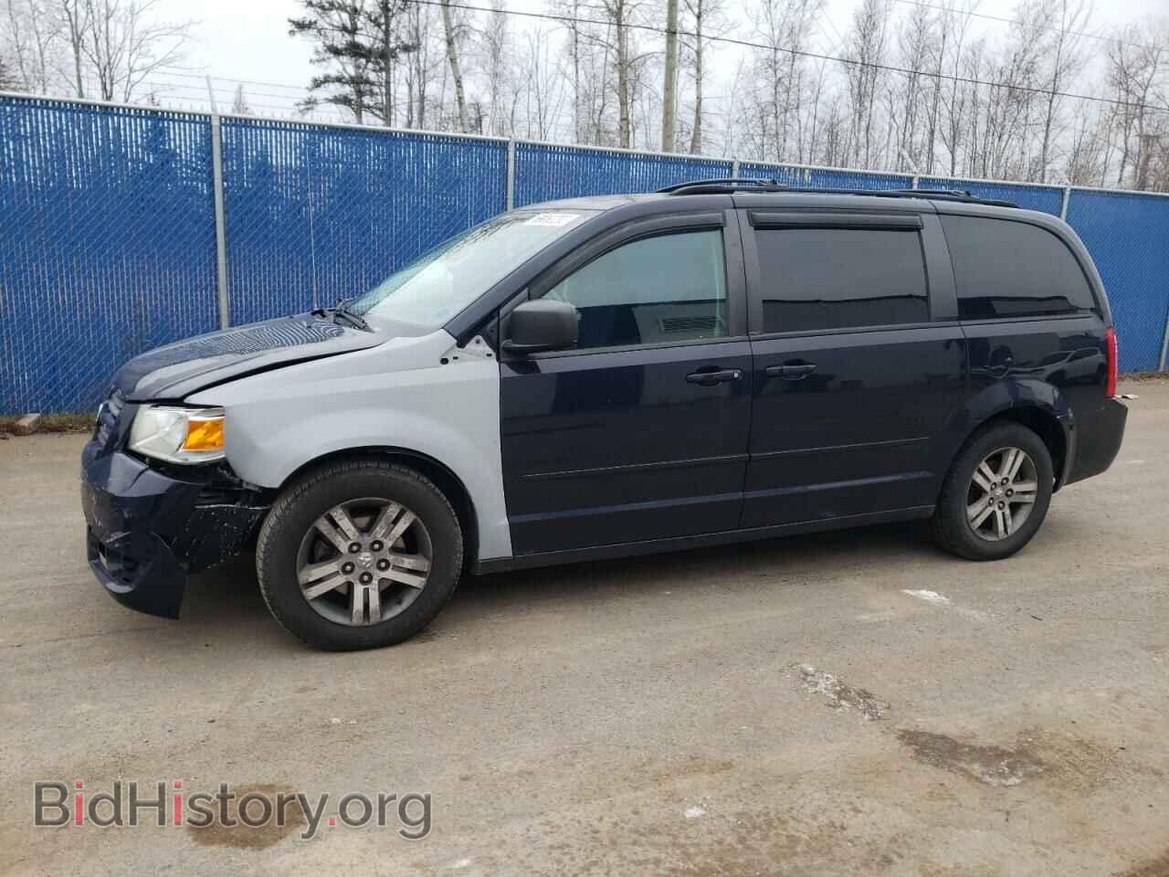 Photo 2D4RN4DE0AR159942 - DODGE CARAVAN 2010