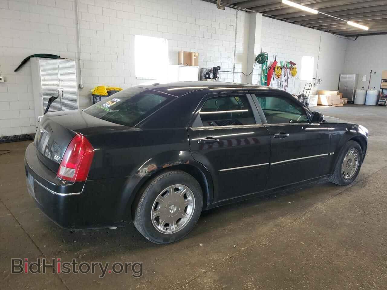 2007 CHRYSLER 300 - VIN: 2C3KA53G17H729940 - Фото 3