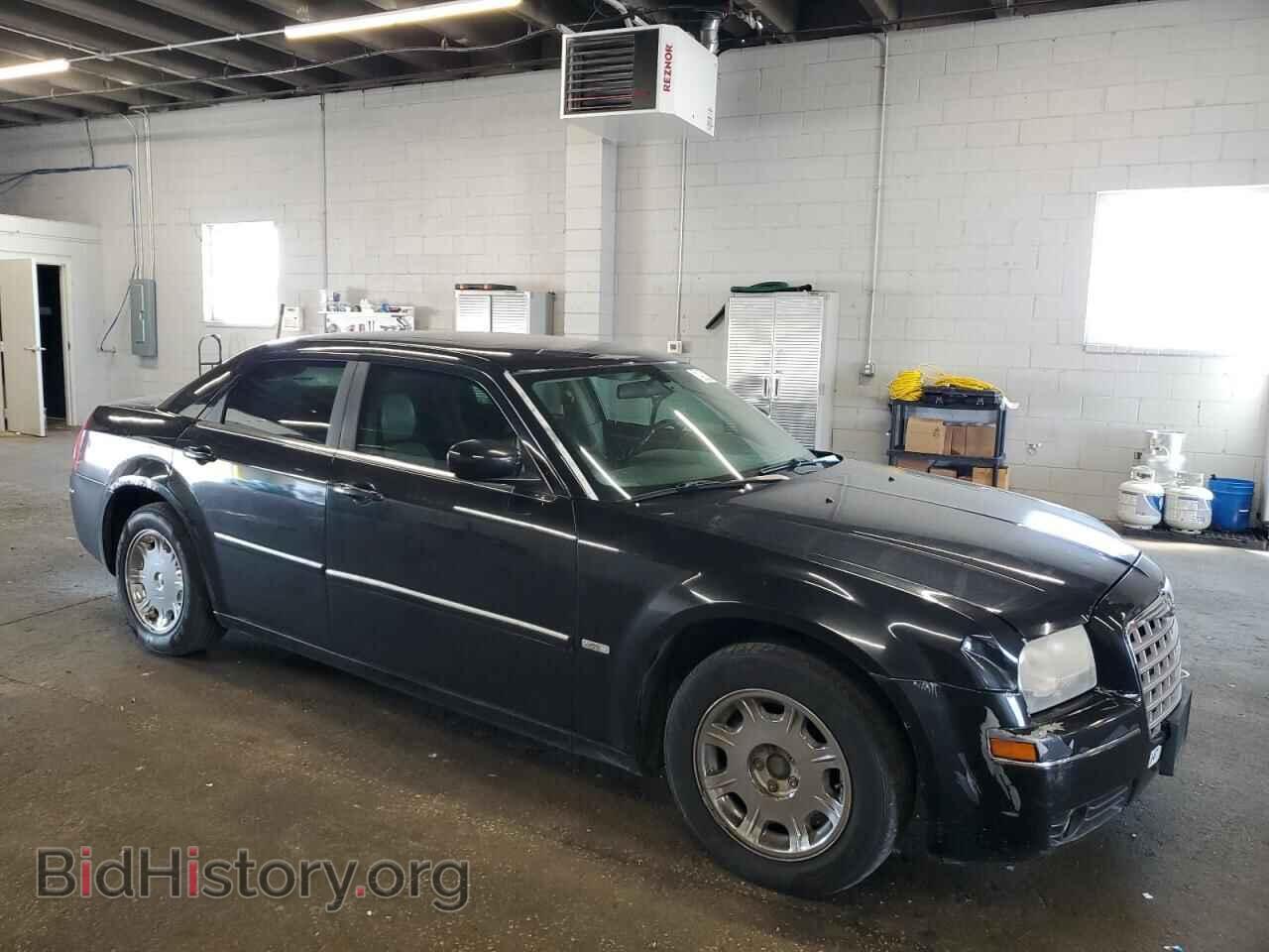 2007 CHRYSLER 300 - VIN: 2C3KA53G17H729940 - Фото 4