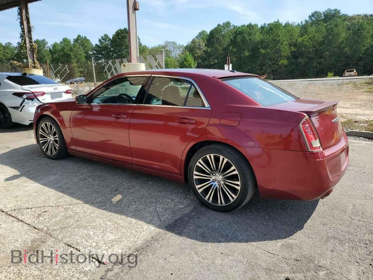 2012 CHRYSLER 300 - VIN: 2C3CCABG1CH140714 - Фото 2
