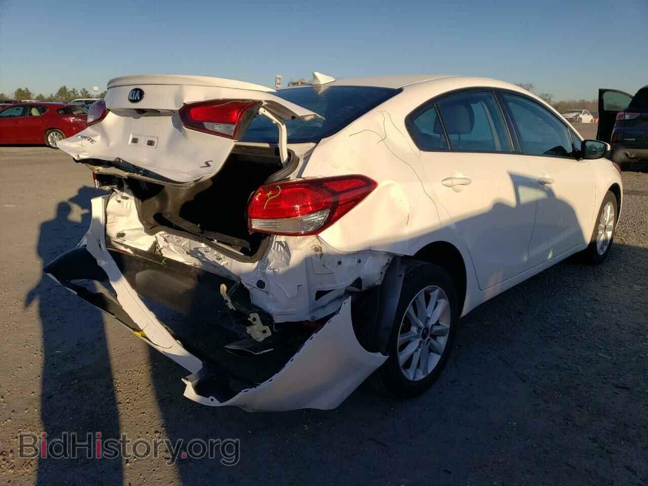 2017 KIA FORTE - VIN: 3KPFL4A72HE127520 - Фото 4