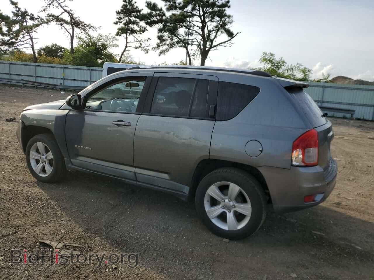 2011 JEEP COMPASS - VIN: 1J4NT1FB1BD267603 - Photo 2