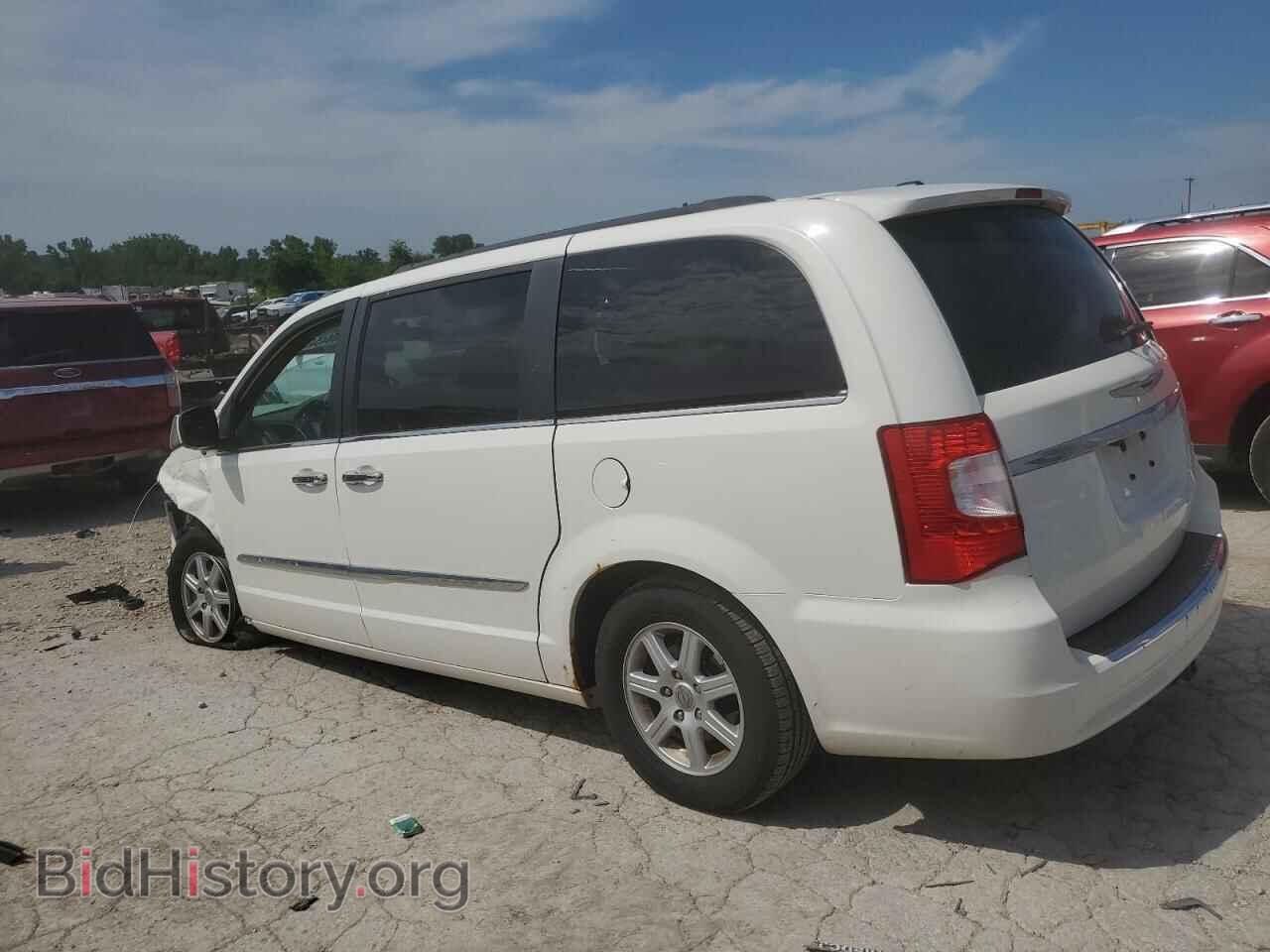 2011 CHRYSLER MINIVAN - VIN: 2A4RR5DG4BR798605 - Photo 2