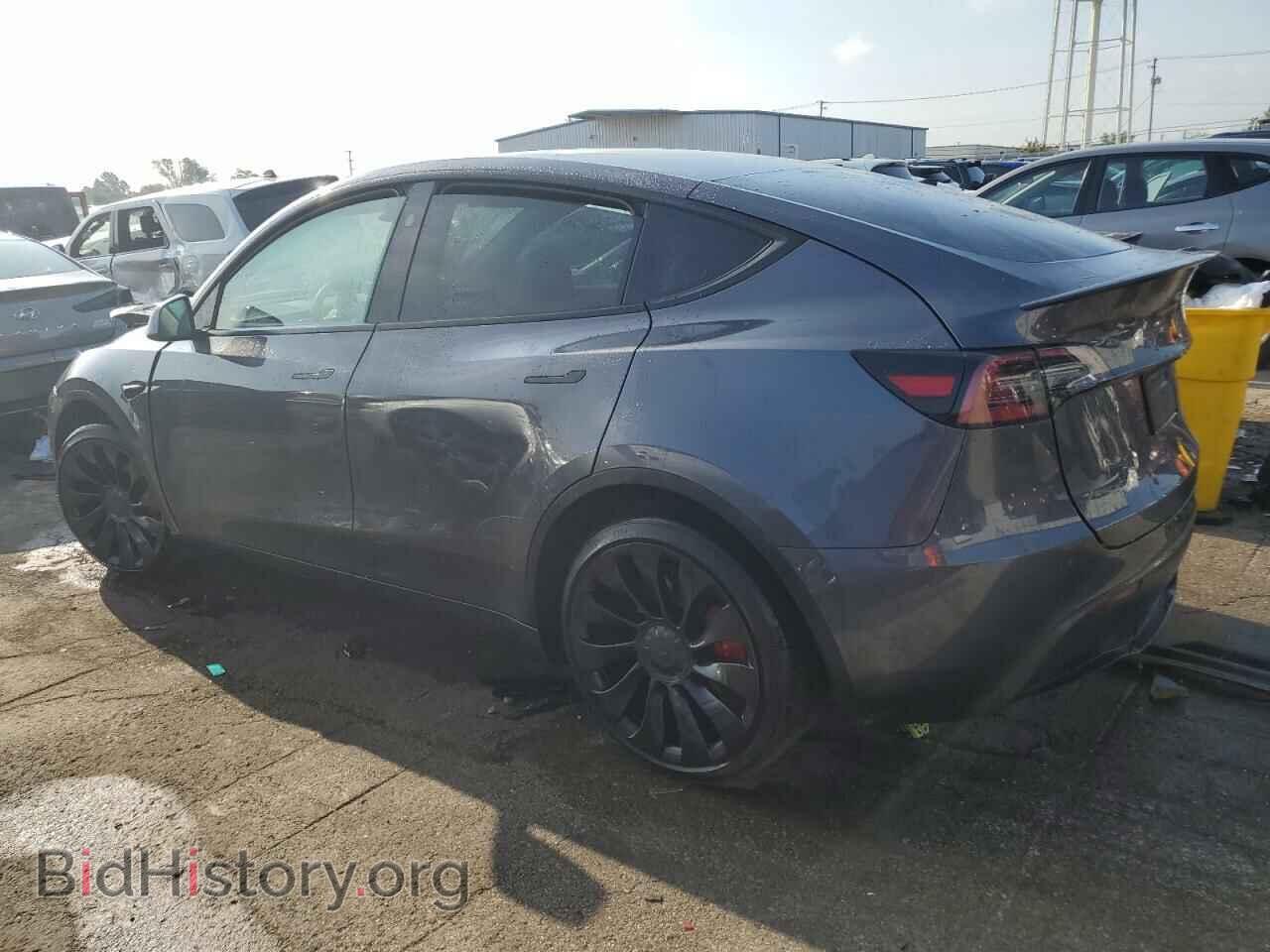 2023 TESLA MODEL Y - VIN: 7SAYGDEF4PF917833 - Фото 2