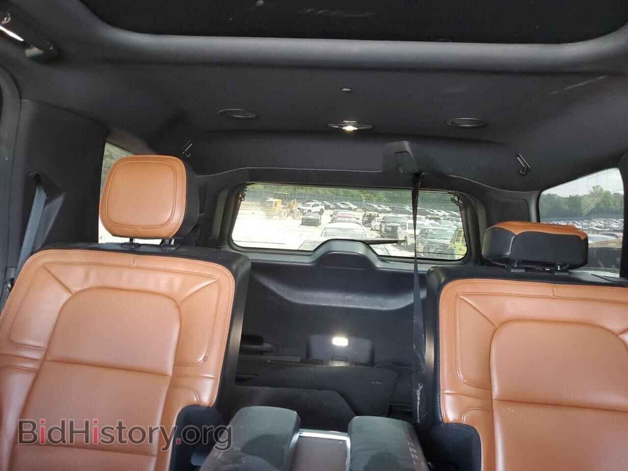 2019 LINCOLN NAVIGATOR - VIN: 5LMJJ2LT2KEL07607 - Photo 10