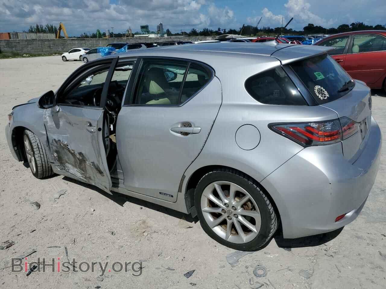 2011 LEXUS CT 200 - VIN: JTHKD5BH6B2029473 - Фото 2