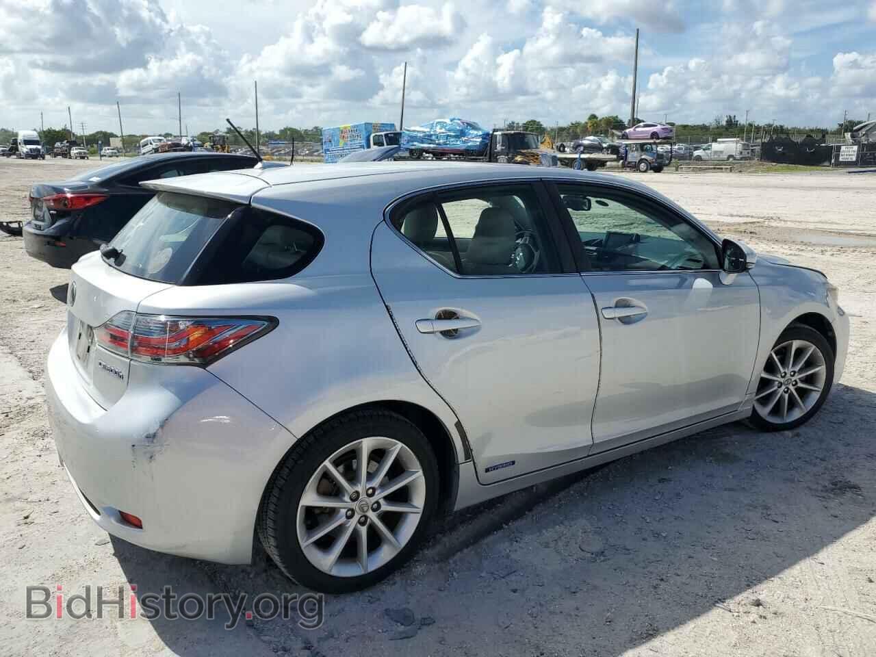 2011 LEXUS CT 200 - VIN: JTHKD5BH6B2029473 - Фото 3