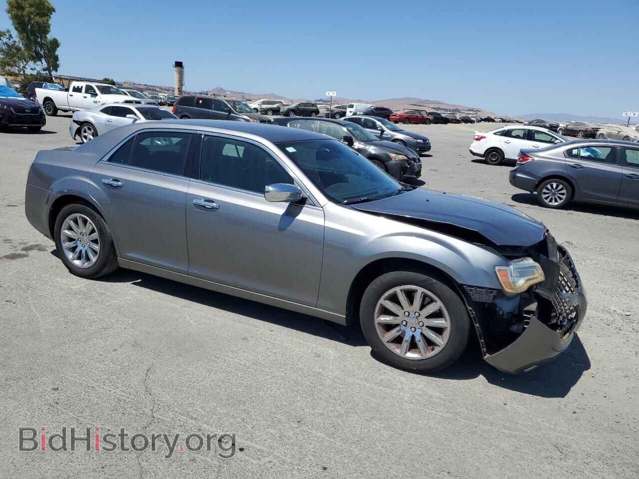 2011 CHRYSLER 300 - VIN: 2C3CA6CT9BH585344 - Фото 4