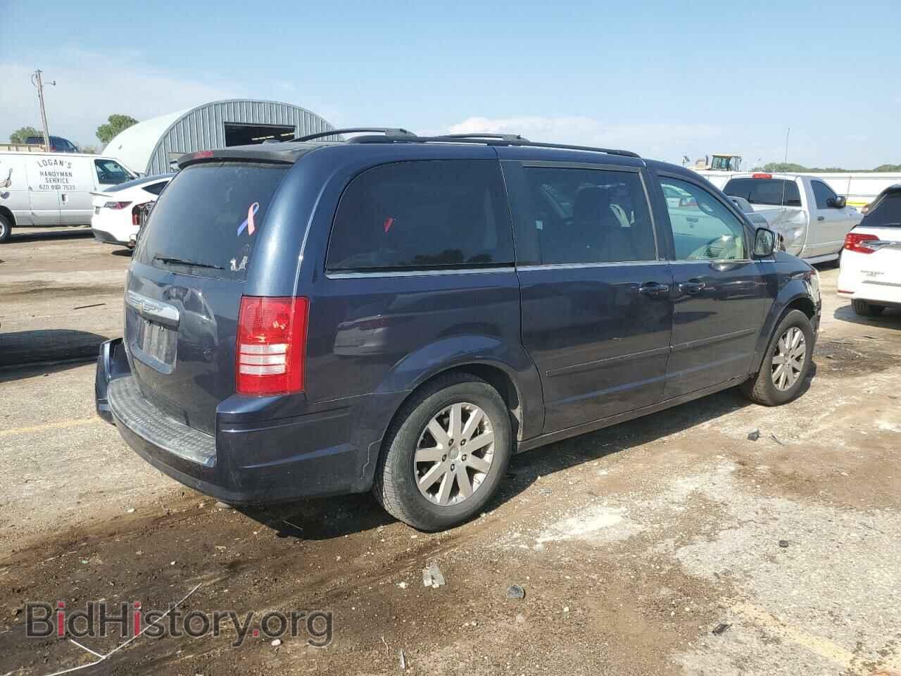 2008 CHRYSLER MINIVAN - VIN: 2A8HR54P88R134312 - Фото 3