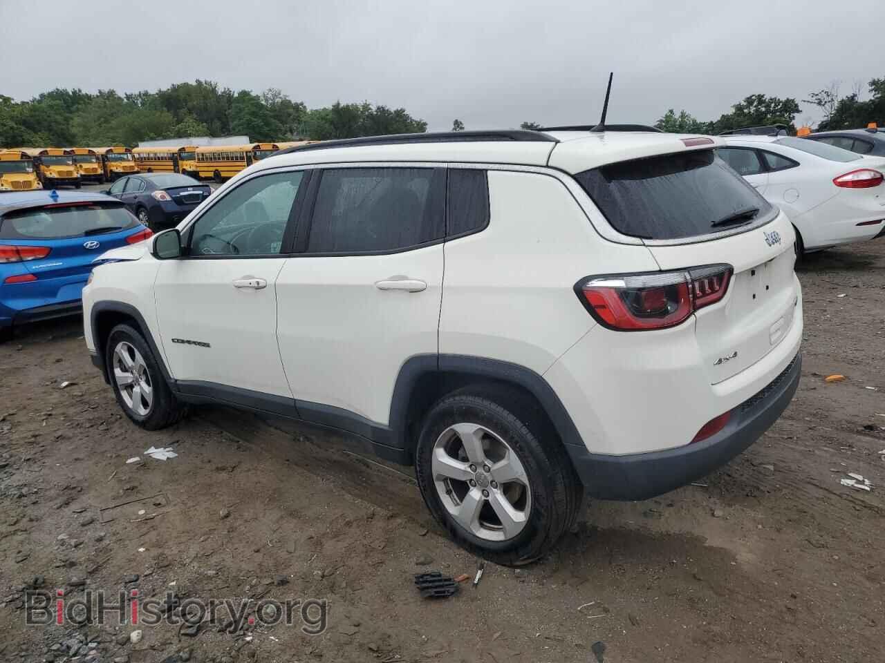 2018 JEEP COMPASS - VIN: 3C4NJDBB5JT112726 - Фото 2