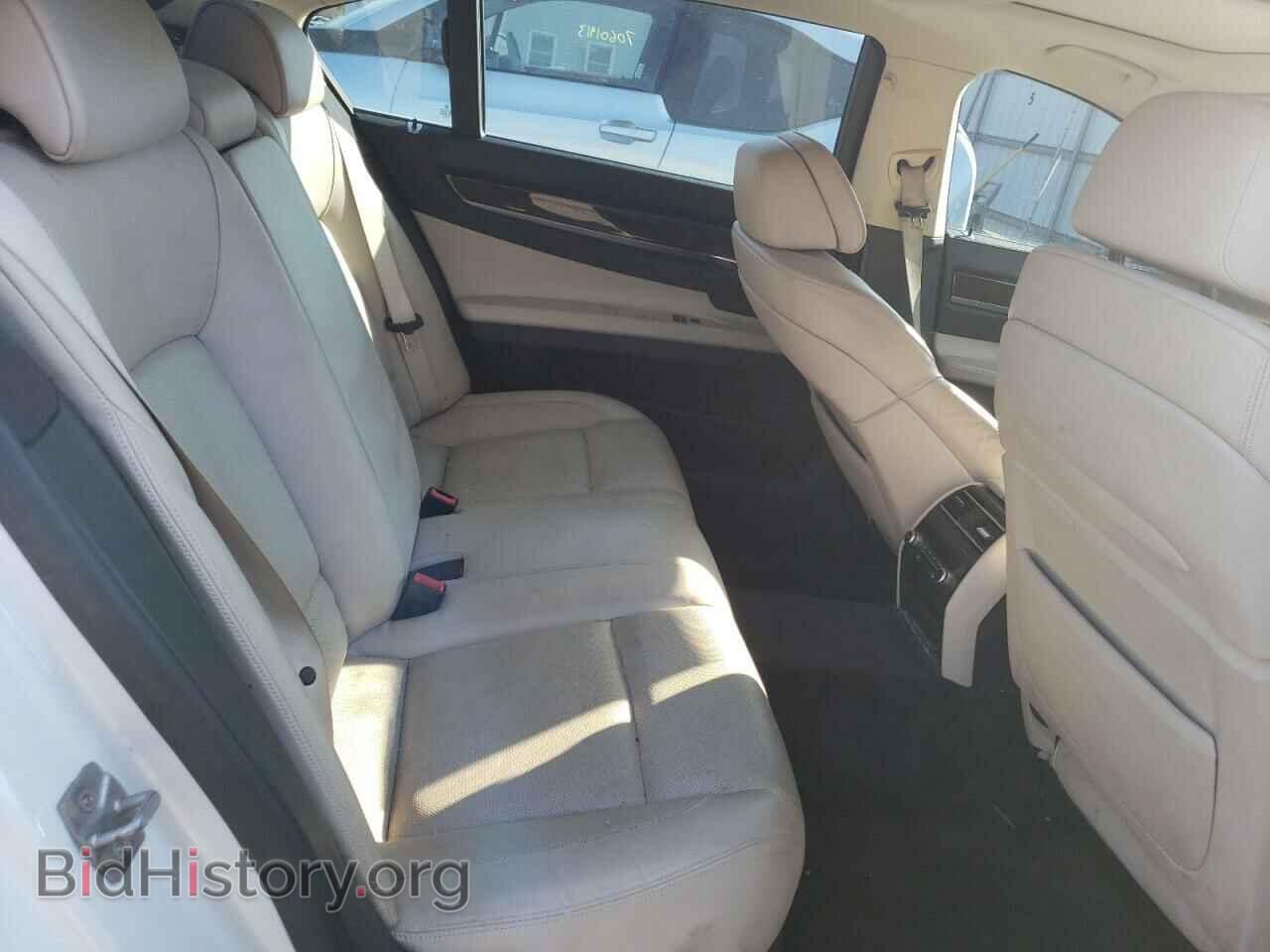 2011 BMW 7 SERIES - VIN: WBAKC8C53BC431940 - Фото 10