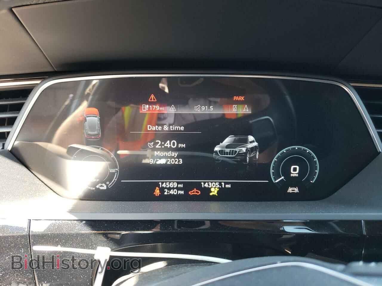 2019 AUDI E-TRON - VIN: WA1VAAGE0KB022771 - Photo 9