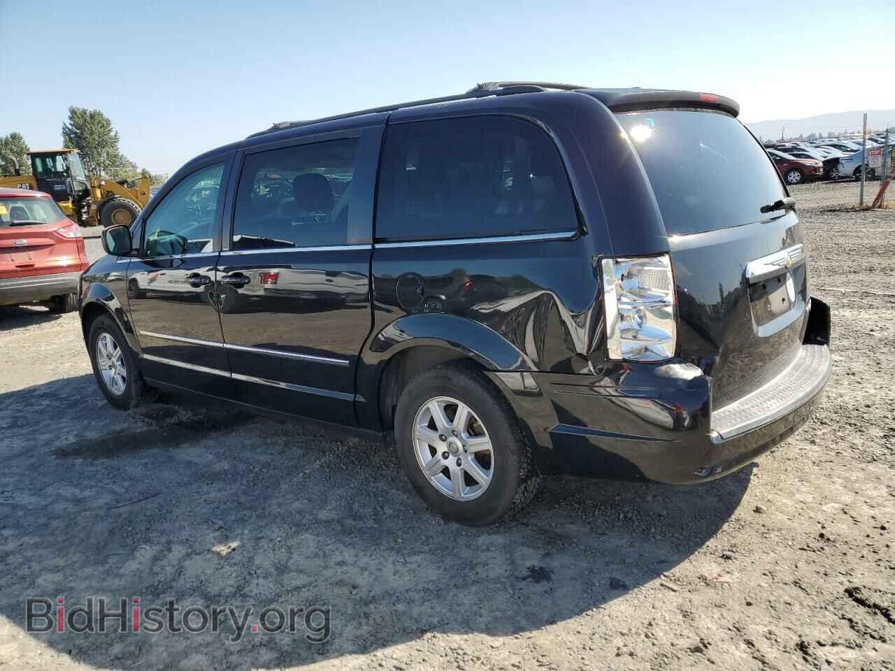 2010 CHRYSLER MINIVAN - VIN: 2A4RR5D10AR214064 - Фото 2