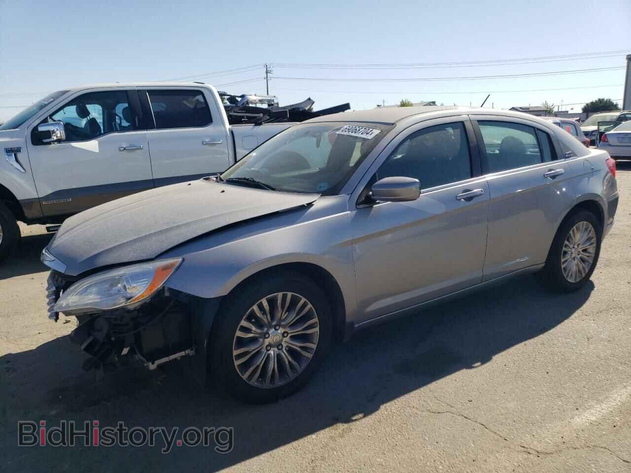 Фотография 1C3CCBAB5DN671838 - CHRYSLER 200 2013