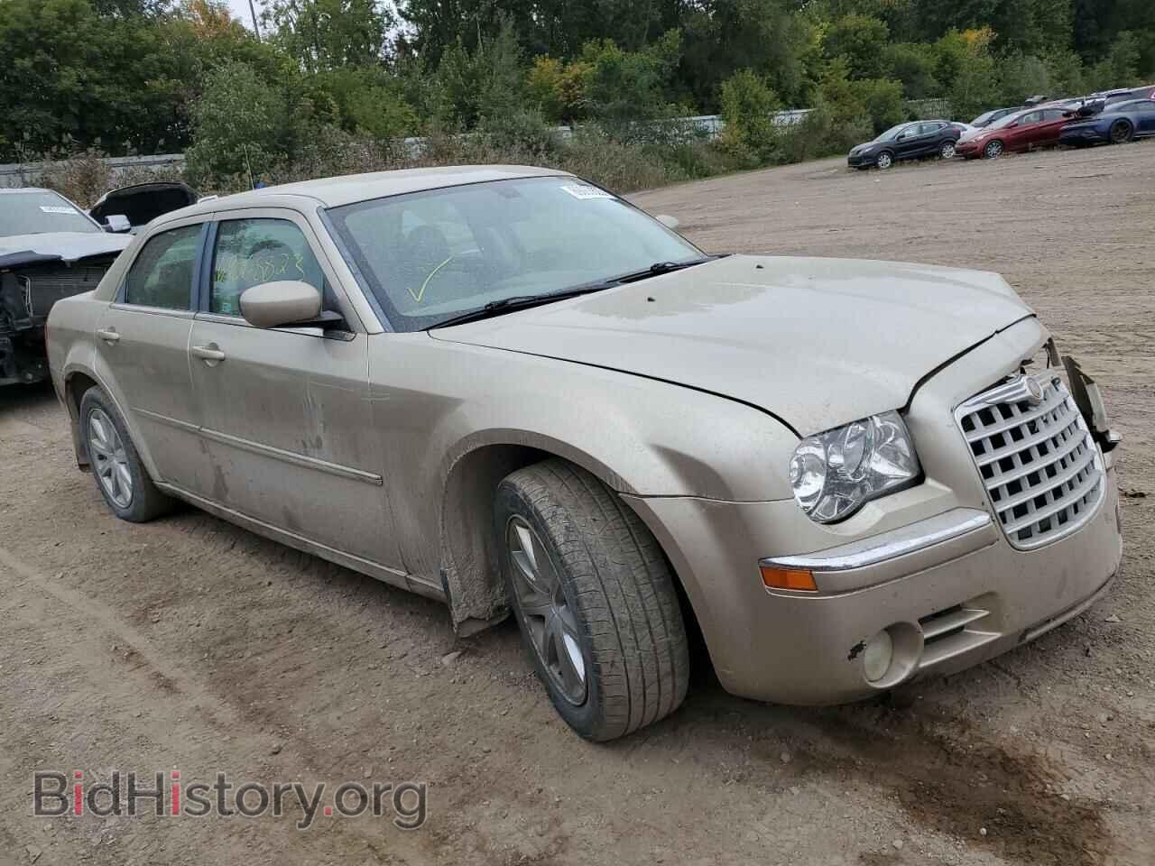 2008 CHRYSLER 300 - VIN: 2C3KA33G28H137565 - Фото 4