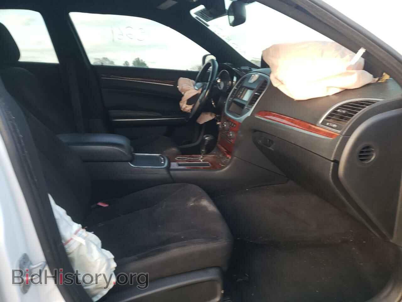 2012 CHRYSLER 300 - VIN: 2C3CCAAG1CH132999 - Фото 5