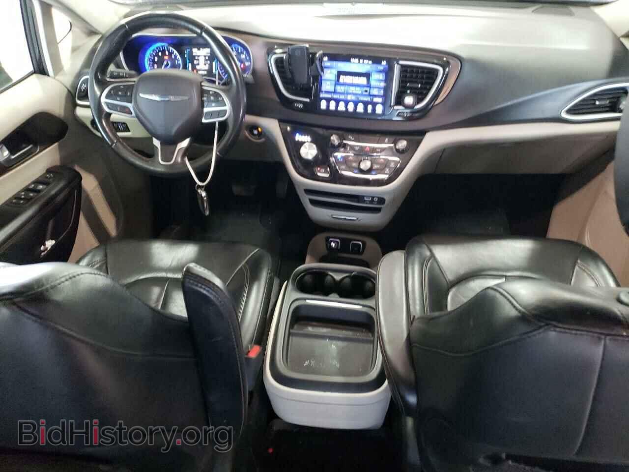 2017 CHRYSLER PACIFICA - VIN: 2C4RC1BG2HR541728 - Фото 8
