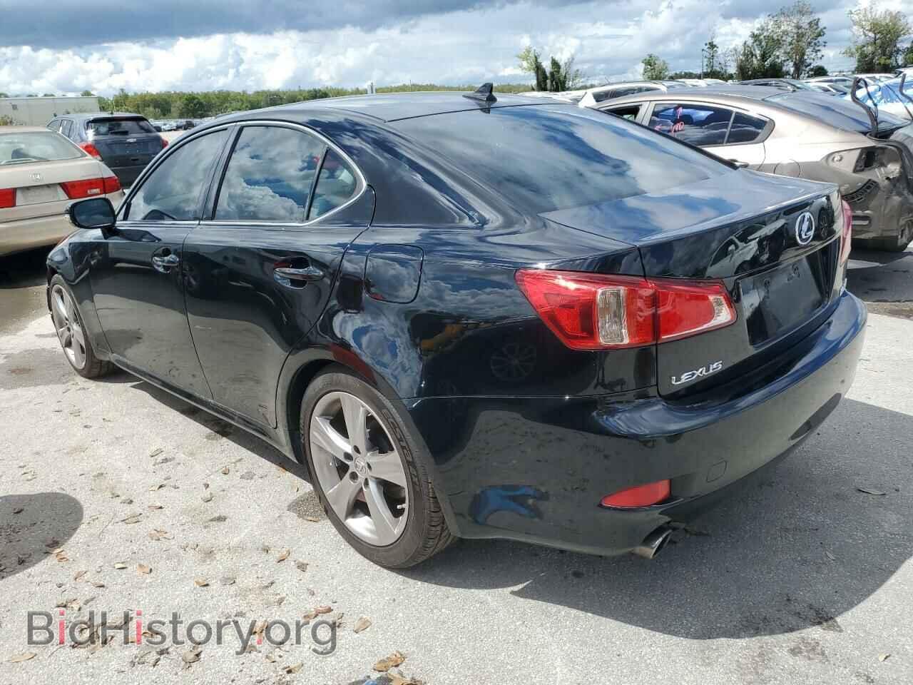 2011 LEXUS IS - VIN: JTHBF5C24B2101825 - Фото 2