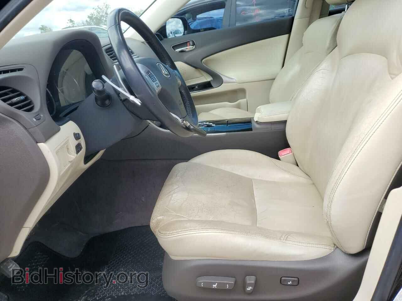 2011 LEXUS IS - VIN: JTHBF5C24B2101825 - Фото 7