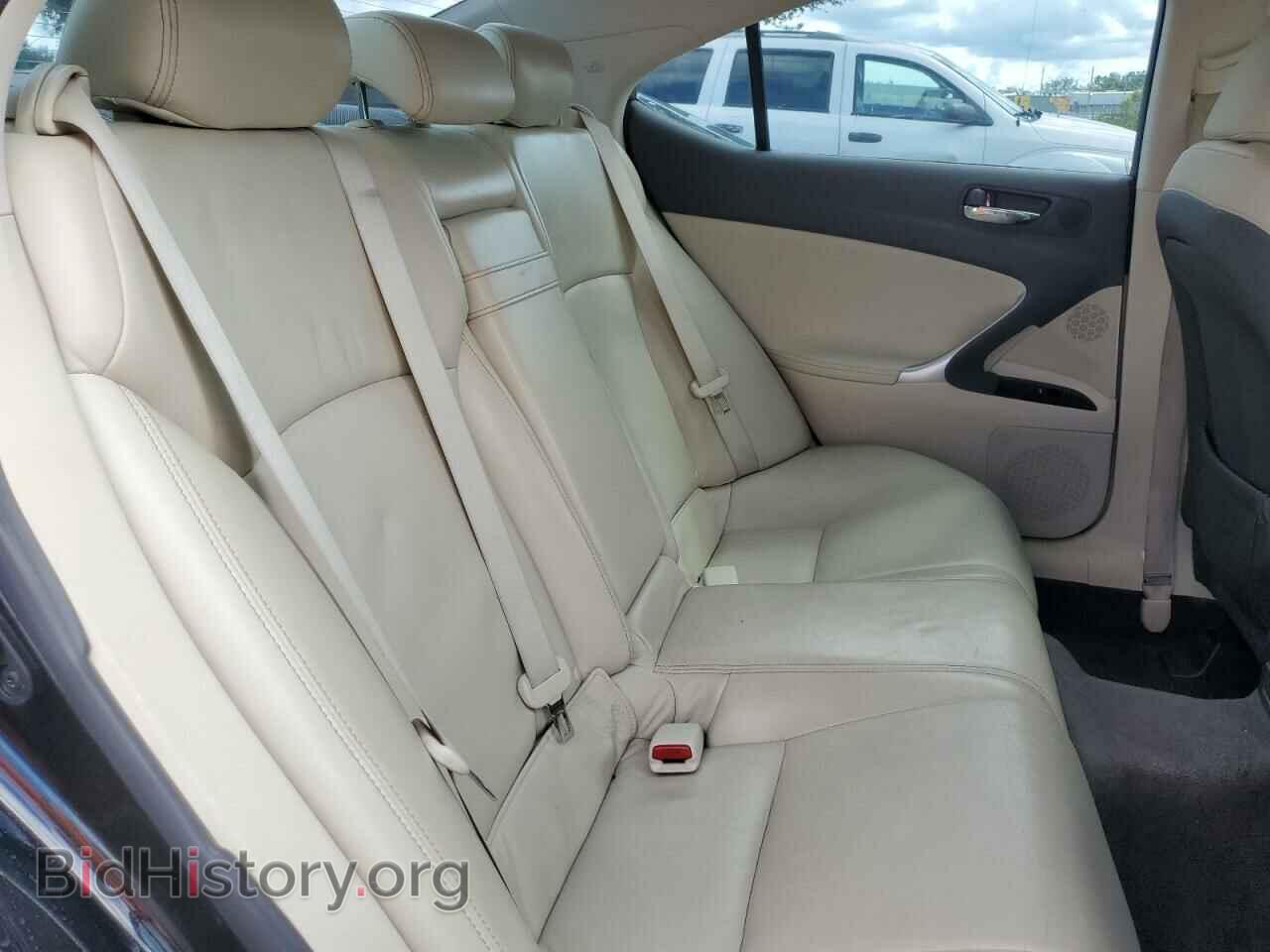 2011 LEXUS IS - VIN: JTHBF5C24B2101825 - Фото 10