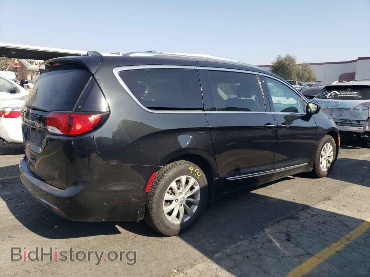 2018 CHRYSLER PACIFICA - VIN: 2C4RC1BG3JR306793 - Фото 3